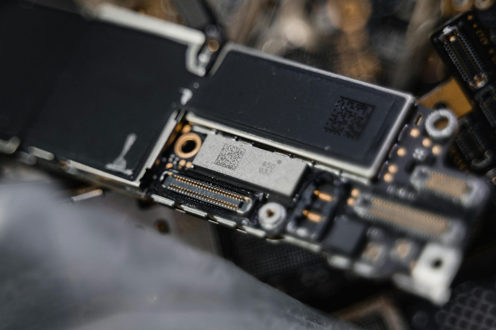 Foxconn: 29.7% Revenue Surge to $66.6 Billion as AI Servers Drive Record Quarter